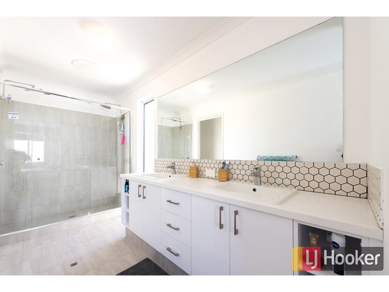 15 Clearys Road, Dardanup WA 6236