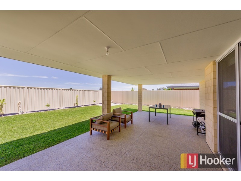 15 Clearys Road, Dardanup WA 6236