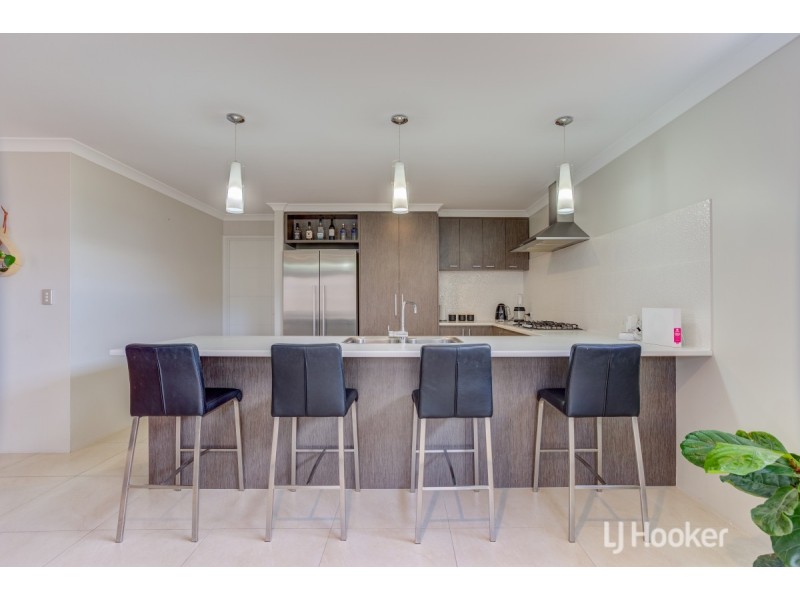 8B Holywell Street, South Bunbury WA 6230