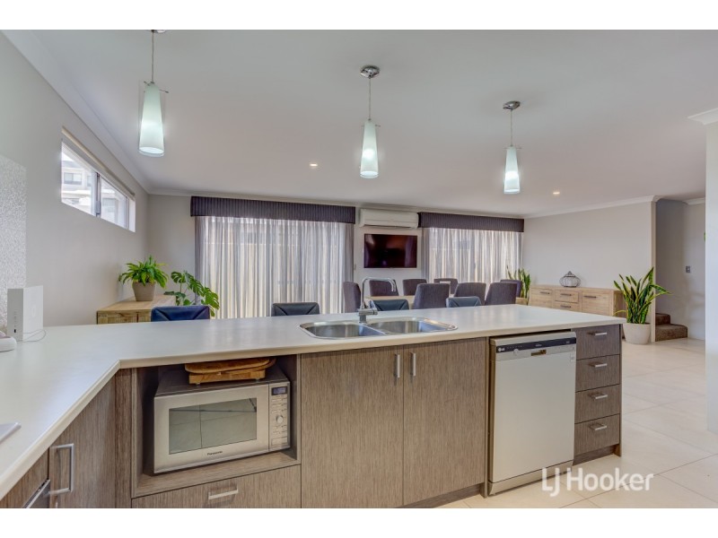 8B Holywell Street, South Bunbury WA 6230