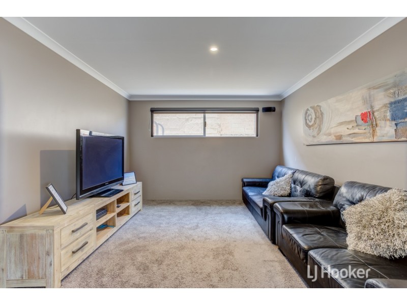8B Holywell Street, South Bunbury WA 6230