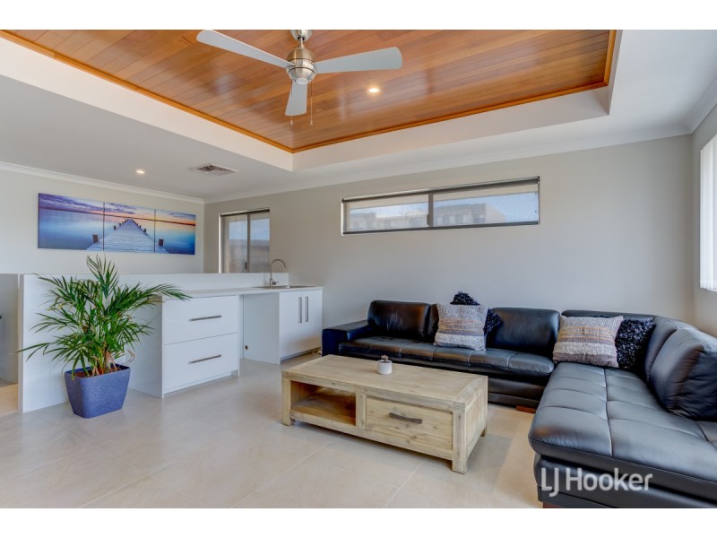 8B Holywell Street, South Bunbury WA 6230