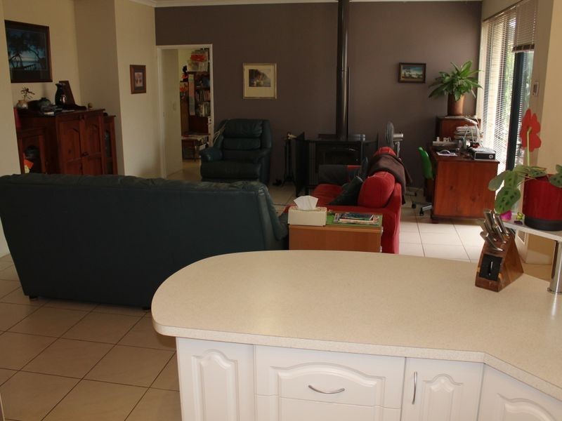 6 May Road, Dalyellup WA 6230