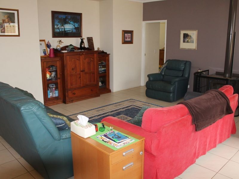 6 May Road, Dalyellup WA 6230