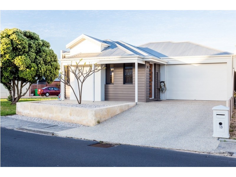 13 Moore Street, Bunbury WA 6230