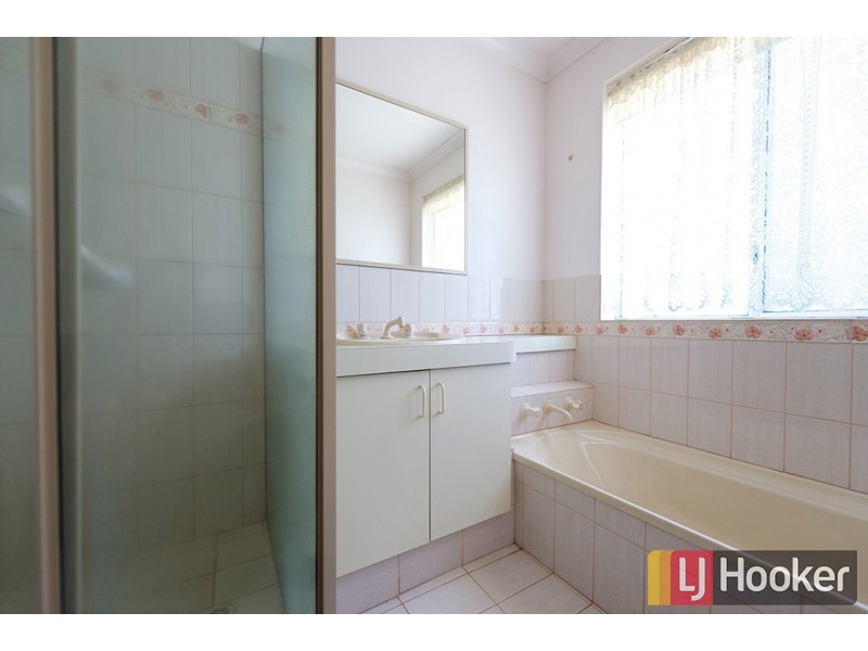 9 Blue Manna Place, Australind WA 6233