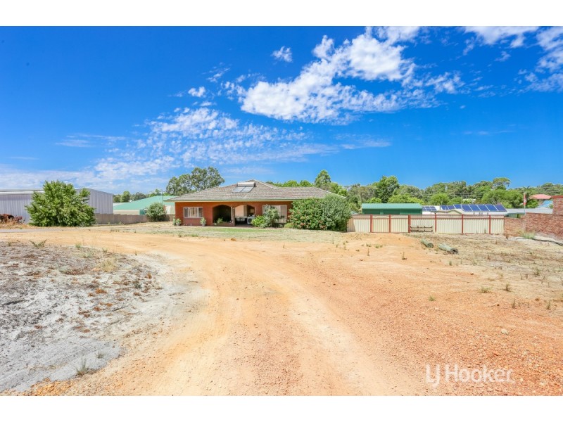 20 Evans Street, Collie WA 6225