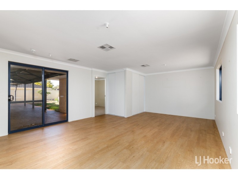 4 Bergersen Court, Carey Park WA 6230