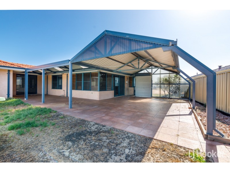 4 Bergersen Court, Carey Park WA 6230