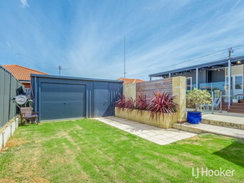 81 Beach Road, South Bunbury WA 6230