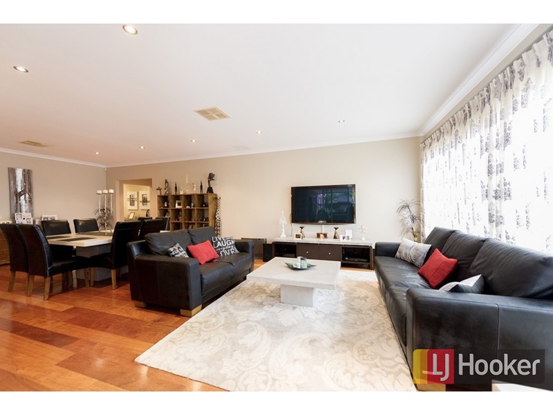 3 Hatfield Way, Millbridge WA 6232