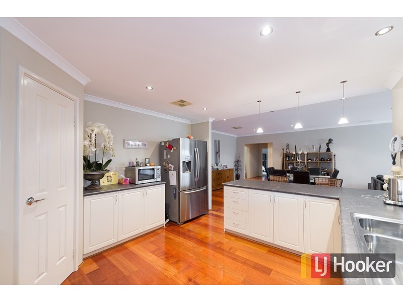 3 Hatfield Way, Millbridge WA 6232