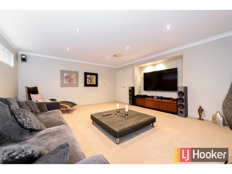 3 Hatfield Way, Millbridge WA 6232