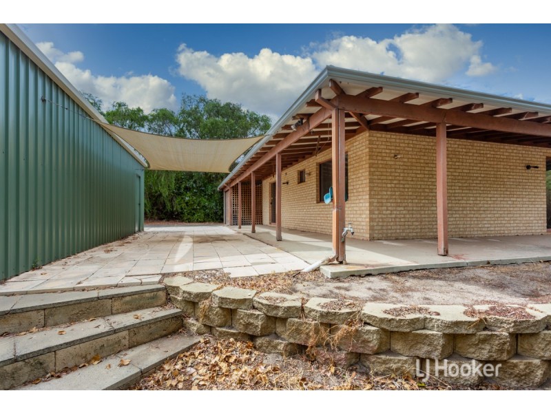 6 Mulgara Street, Australind WA 6233