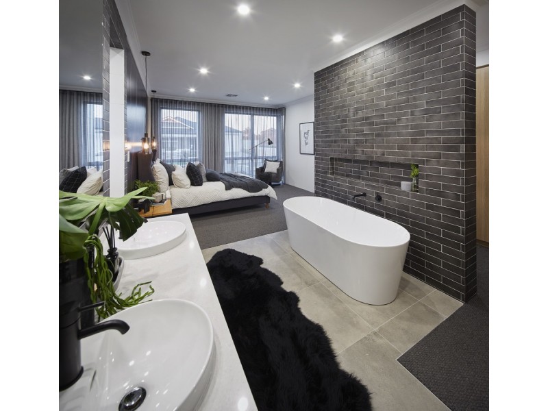 14 Chamaeleon Approach, Australind WA 6233