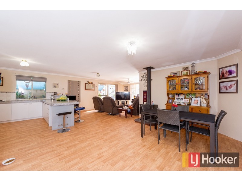 16 Dermer Place, Usher WA 6230