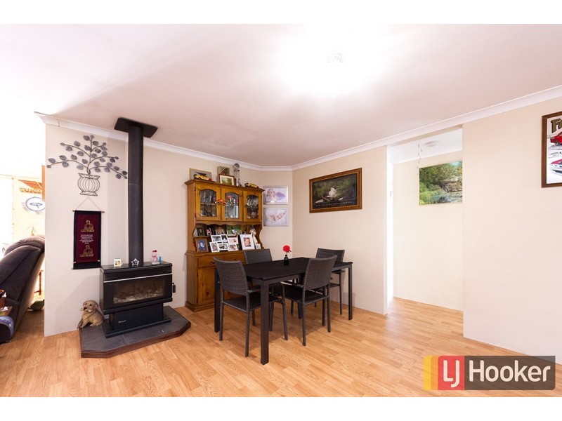 16 Dermer Place, Usher WA 6230