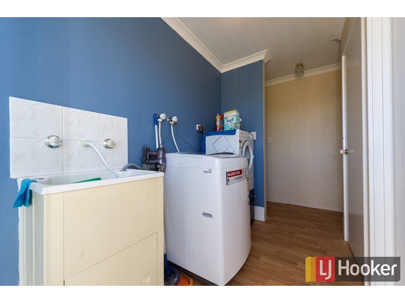 16 Dermer Place, Usher WA 6230