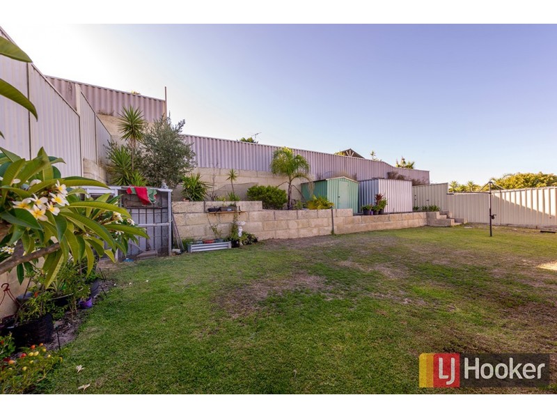 16 Dermer Place, Usher WA 6230