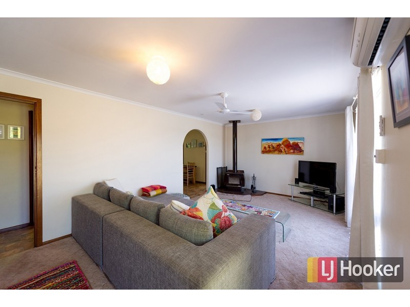 16 Hakea Crescent, South Bunbury WA 6230