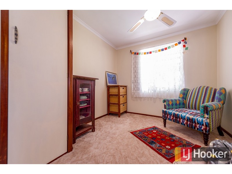 16 Hakea Crescent, South Bunbury WA 6230
