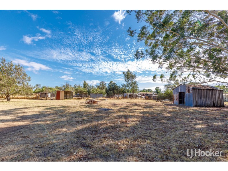 10 Dixon Avenue, Wokalup WA 6221