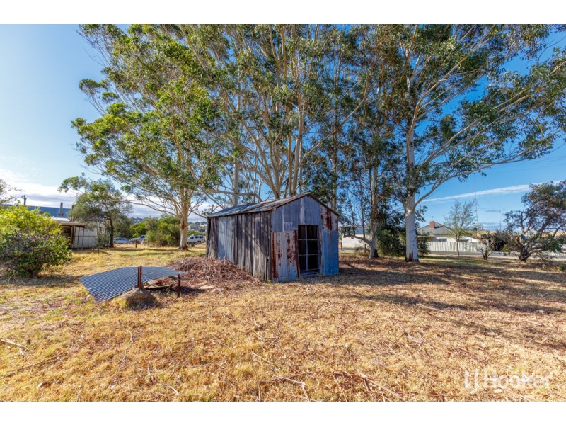 10 Dixon Avenue, Wokalup WA 6221