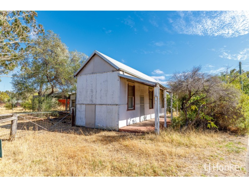 10 Dixon Avenue, Wokalup WA 6221