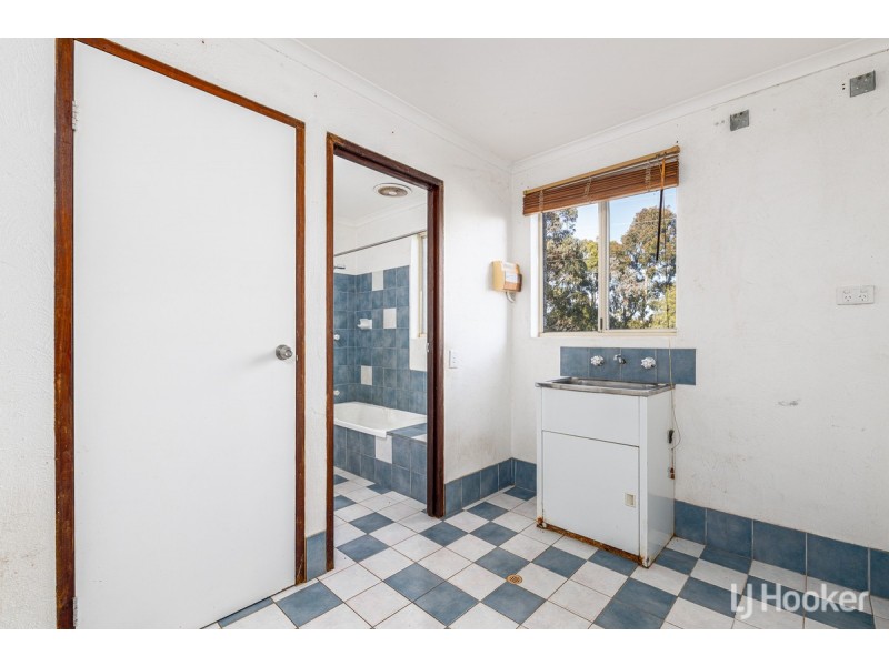 10 Dixon Avenue, Wokalup WA 6221