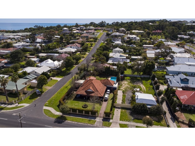 50 Beach Road, Bunbury WA 6230