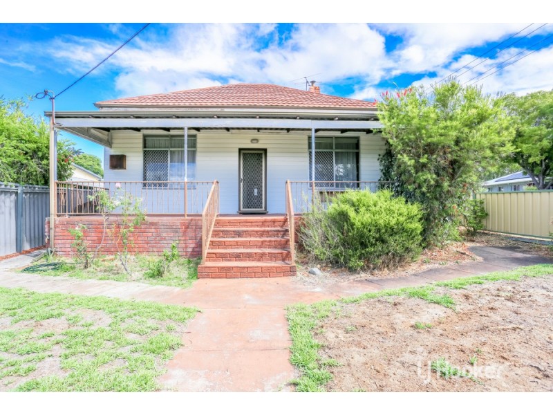 143 Wittenoom Street, Collie WA 6225