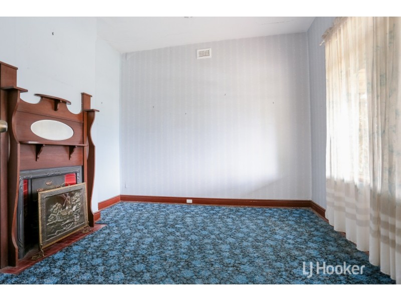 143 Wittenoom Street, Collie WA 6225