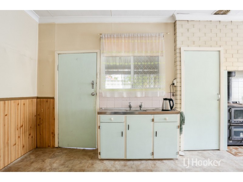 143 Wittenoom Street, Collie WA 6225