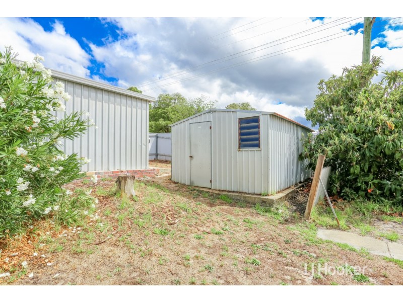 143 Wittenoom Street, Collie WA 6225