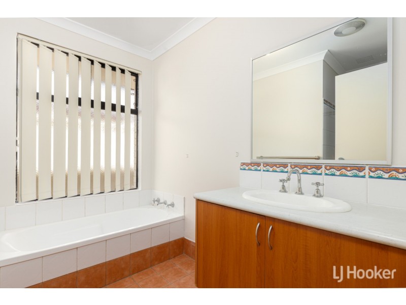 41 Carbine Loop, Millbridge WA 6232