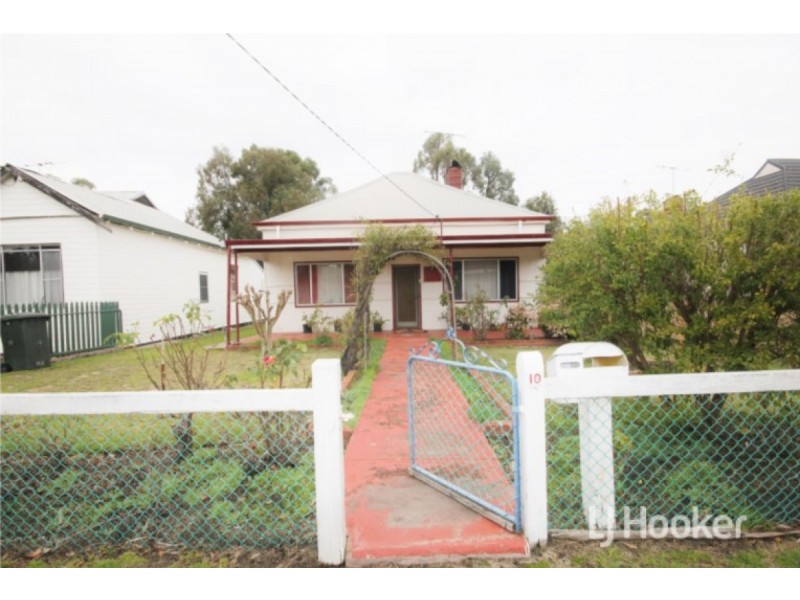 10 Gladstone Crescent, Collie WA 6225