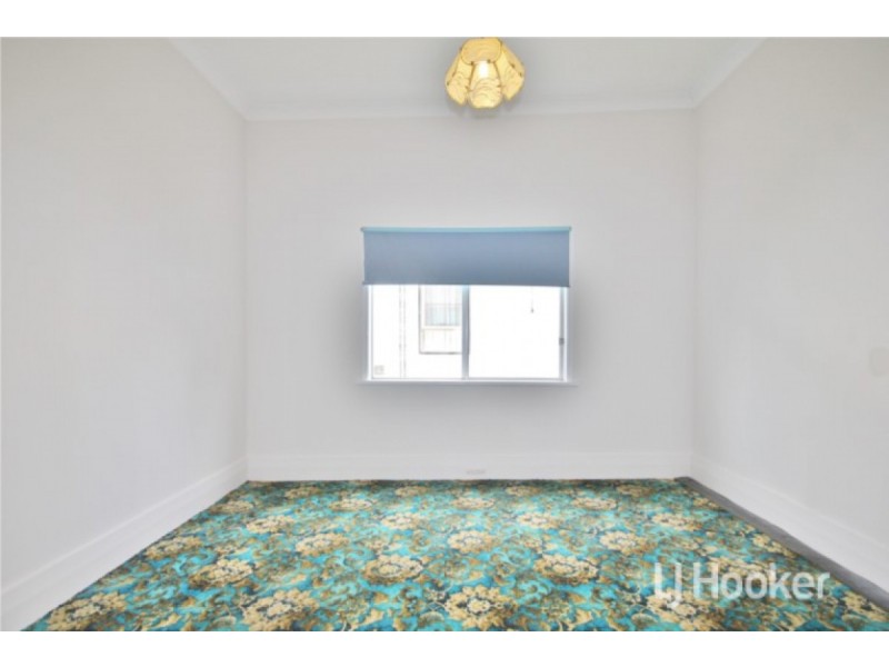 10 Gladstone Crescent, Collie WA 6225