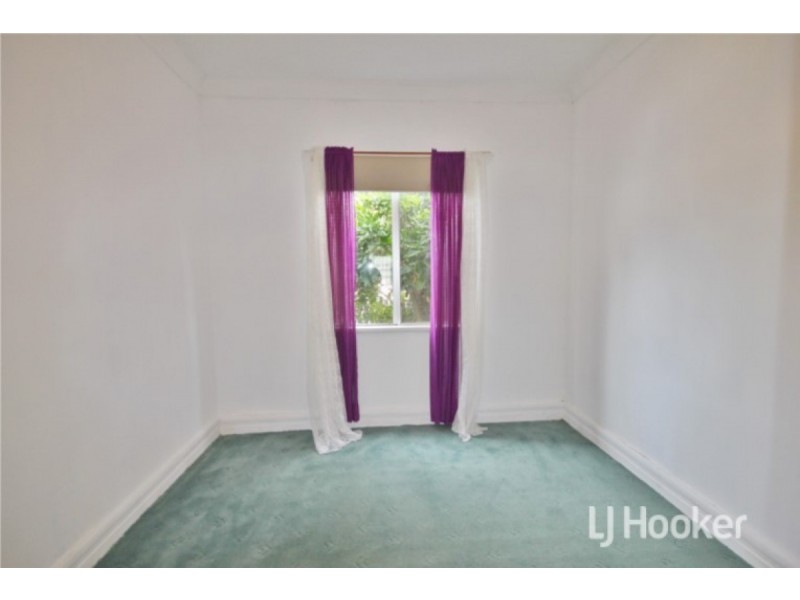 10 Gladstone Crescent, Collie WA 6225