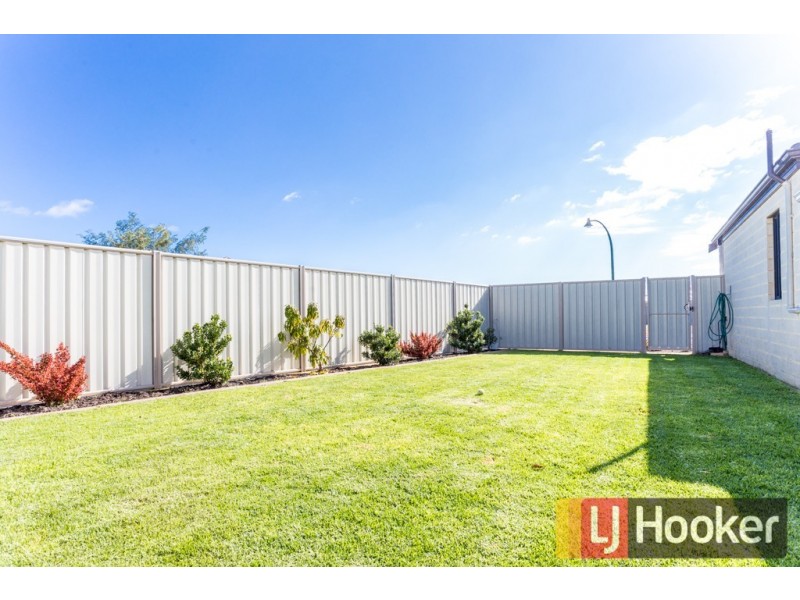 6 Aquila Drive, Australind WA 6233