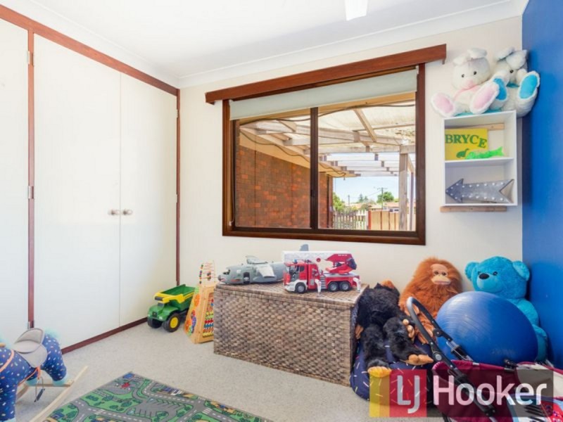 8 Laurie Street, Collie WA 6225