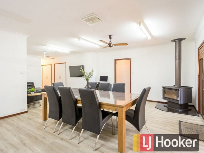 8 Laurie Street, Collie WA 6225