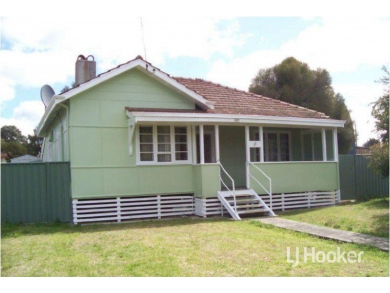 11 Prinsep Crescent, Collie WA 6225