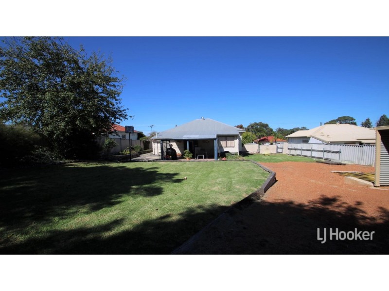 35 Atkinson Street South, Collie WA 6225