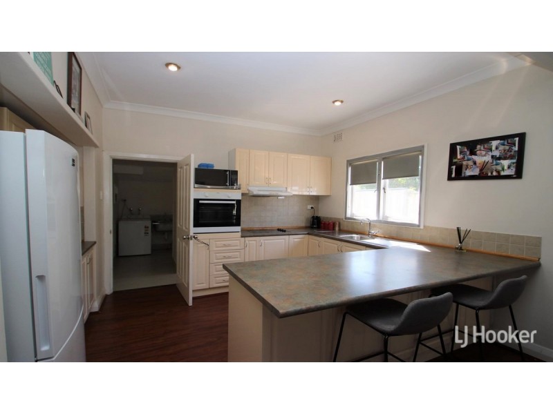 35 Atkinson Street South, Collie WA 6225