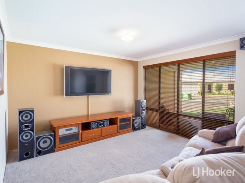 3 Maalak Turn, Dalyellup WA 6230