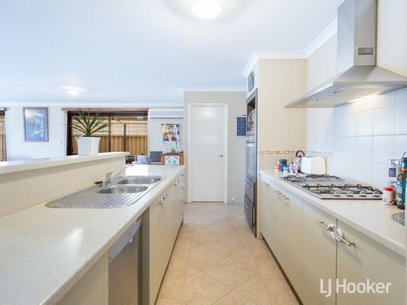 3 Maalak Turn, Dalyellup WA 6230