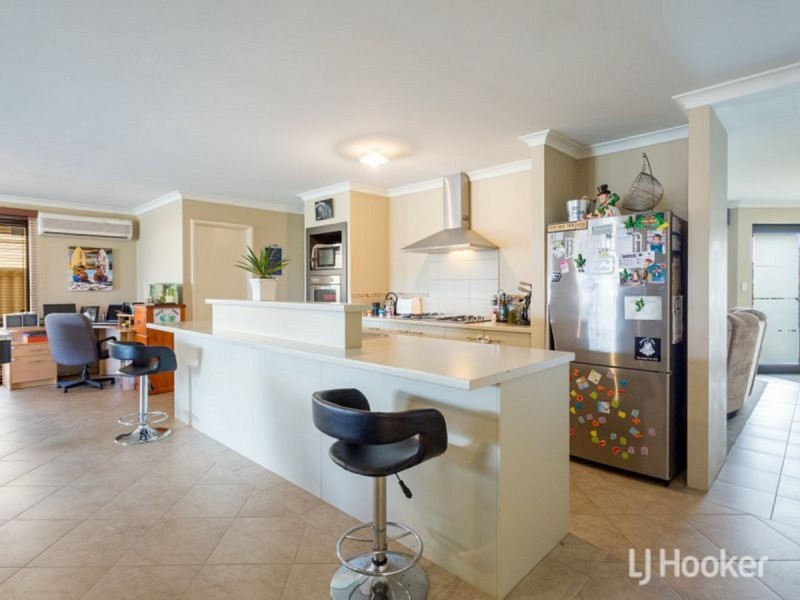 3 Maalak Turn, Dalyellup WA 6230