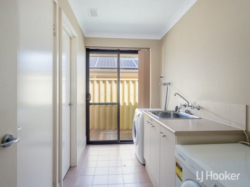 3 Maalak Turn, Dalyellup WA 6230