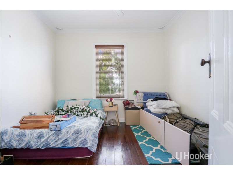 60 Deakin Street, Collie WA 6225