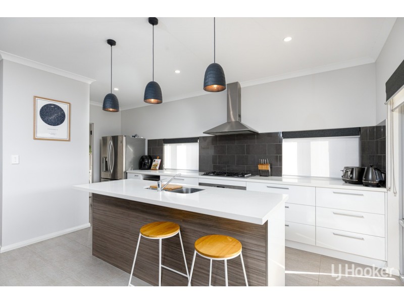 3 Galah Way, Australind WA 6233